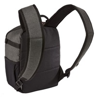 Case Logic batoh Era CEBP104 pro fotoaparát s objektivem a tablet 10,5", tmavě šedá