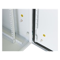 XtendLan 19" venkovní vodotěsný rozvaděč 17U 600x450, krytí IP55, nosnost 65kg, 3-bodový zámek, šedý