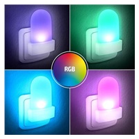 Solight noční LED RGB světélko se světelným sensorem, volitelná barva světla, 230V