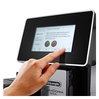DeLonghi PrimaDonna Soul ECAM 610.55.SB automatický kávovar, 1450 W, 19 bar, vestavěný mlýnek, chytrý, mléčný systém