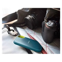 SanDisk externí SSD 4TB Extreme Portable (R1050 / W1000MB/s) USB 3.2 světle modrá