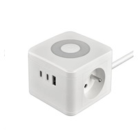 Viking síťový adaptér YC23L, 2x 230 V, 1x USB-A, 2x USB-C, dotykové světlo, délka 1,4 m, bílá