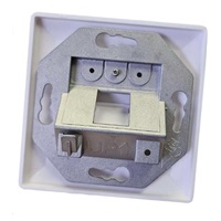 Zásuvka neosazená universální 1 port - 80x80