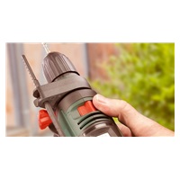 Bosch AdvancedImpact 900 příklepová vrtačka, 900 W, průměr do oceli 13 mm, do dřeva 40 mm