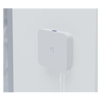 UBNT UACC-FM-17cm, držák na zeď