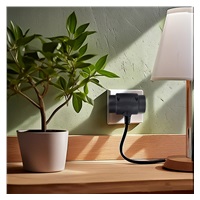 Solight rozbočka, 2,5A + 2x 10A, černá