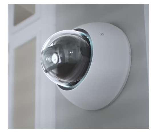 UBNT UVC-AI-Dome-W - AI Dome PoE kamera, 8MP, černá