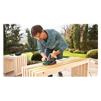 Bosch PHO 2000 hoblík, šířka 82 mm, aretace proti zapnutí, ochranná botka, oboustranné vyhazování hoblin