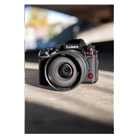 Panasonic Lumix S1M2 Body