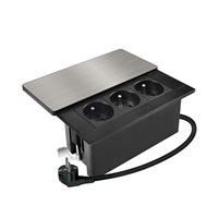 Solight vestavný blok zásuvek s posuvným krytem, 3 zásuvky, 2m, stříbrný