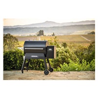 Traeger IRONWOOD 885 peletový gril