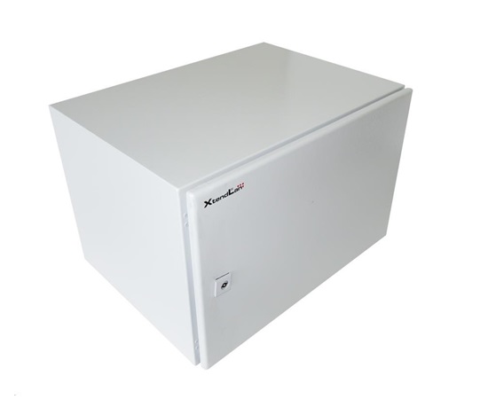 BAZAR - XtendLan 19" venkovní vodotěsný rozvaděč 8U 600x450, krytí IP55, nosnost 65kg, šedý - poškrábaný