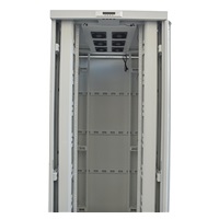 LEXI-Net 19" stojanový rozvaděč 45U 800x800 rozebiratelný, ventilace, termostat, kolečka, 600kg, sklo, rozložený, šedý