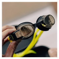 FORM Smart Swim 2 – Smart Swimming Goggles