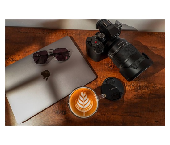 Samyang AF 60-180mm F/2.8 L-mount (full frame & APS-C)