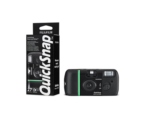 Fujifilm QuickSnap Black and White 400 27-EX - jednorázový fotoaparát černobílý