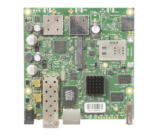 MikroTik RouterBOARD RB922UAGS-5HPacD,720MHz CPU,128MB RAM, 1x LAN, 1x SFP slot, 1xminiPCIe slot + SIM, vč.L4