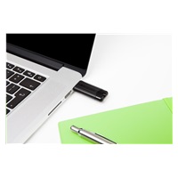 VERBATIM Flash Disk 64GB PinStripe USB 3.0, černá