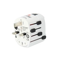 SKROSS cestovní adaptér PRO World & USB, 6,3A max., uzemněný, vč. univerzální USB nabíječky, pro celý svět